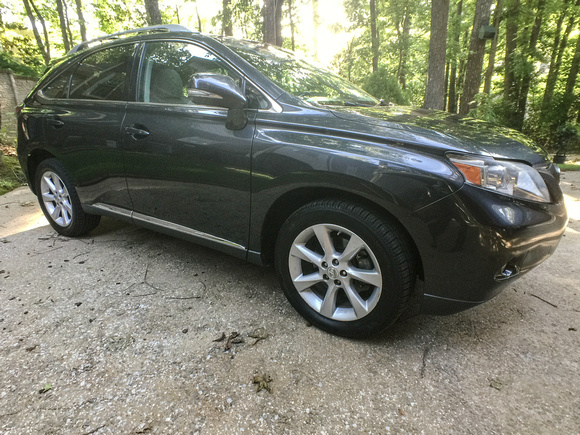 2010LexusRX350_-78